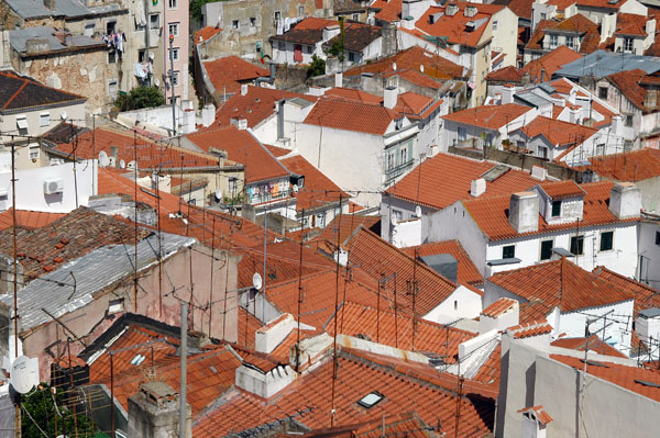 TV aerials, Alfama