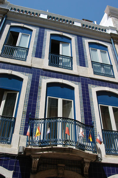 Blue tile covered Hotel Anjo Azul, Barrio Alto