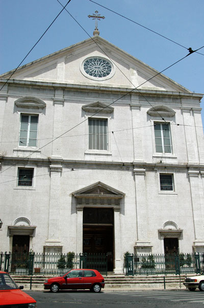 Igreja So Roque, post earthquake faade