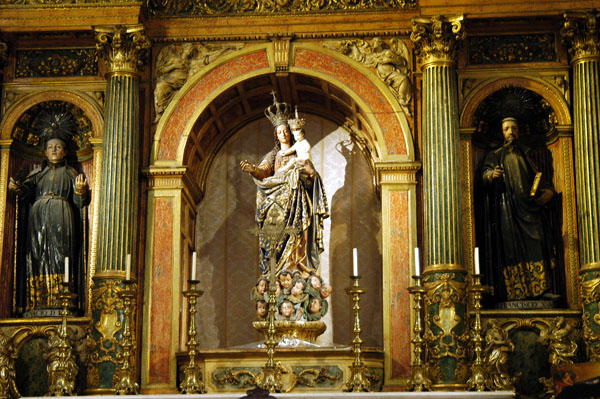 Behind the main altar, Side chapel, Igreja So Roque