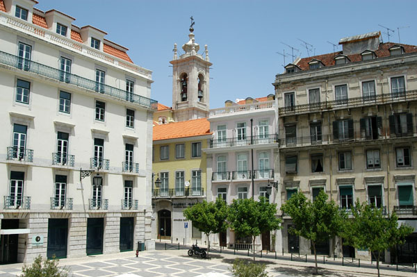 Looking down on from Rua Paiva de Andrada