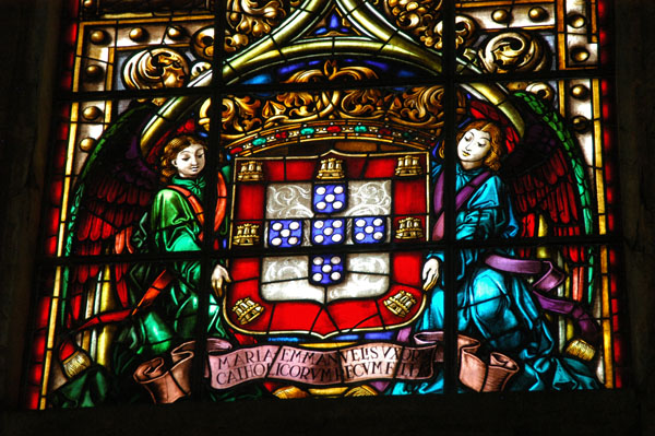 Portuguese coat-of-arms in stained glass, Igreja de Santa Marina