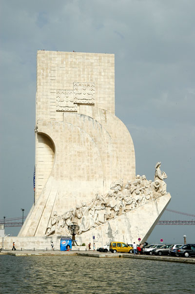 Side view of the Monument to the Discoveries