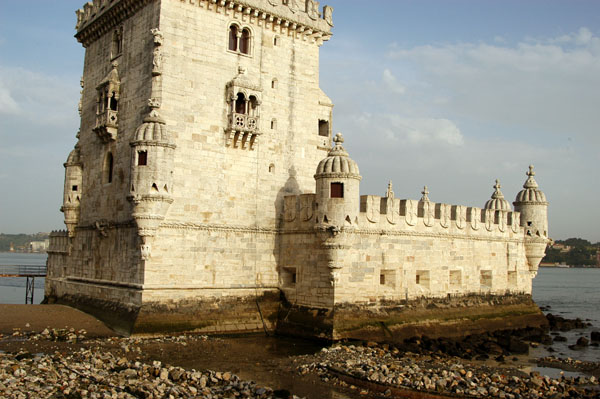 Torre de Belm was in the middle of the river until a 1755 earthquake altered the course of the Tejo