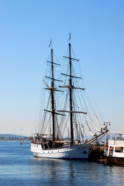 S/V Legend, Rdhusbrygge 3, Oslo