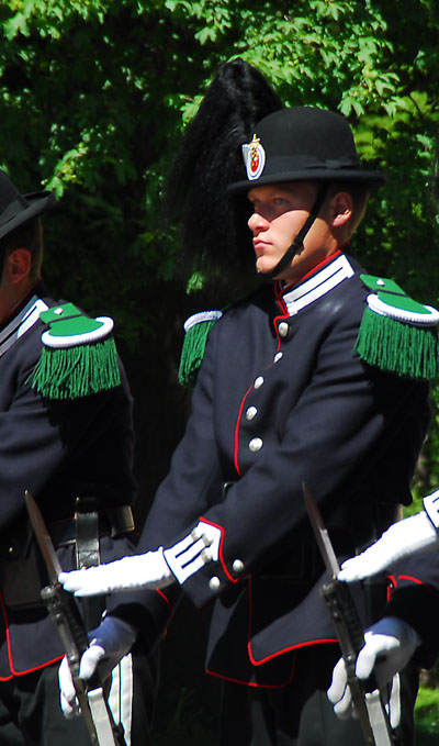 Changing of the Guard, Oslo Royal Palace