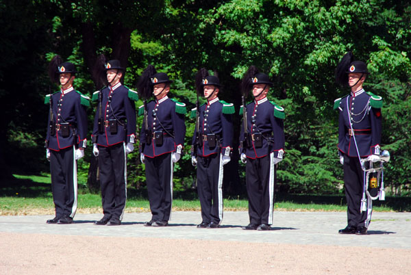 Changing of the Guard, Oslo Royal Palace