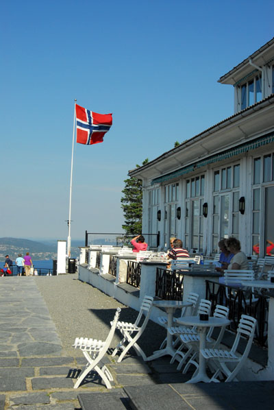 Restaurant at the top of the Flibanen