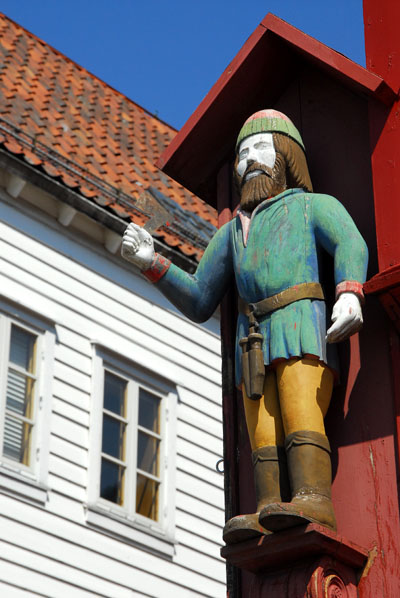 Woodcarving, Bryggen