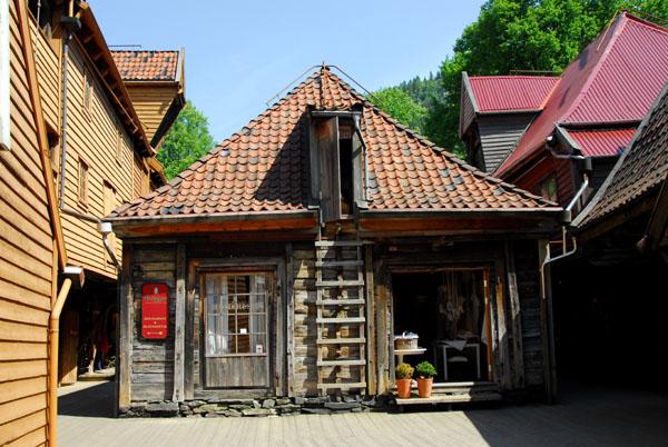 Old wooden house, Bryggen