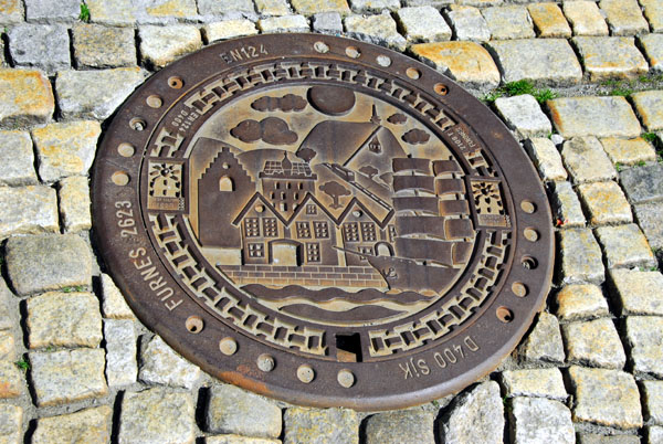 Manhole cover, Bryggen