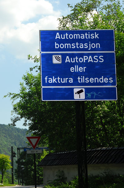Automatic toll collector to enter central Bergen