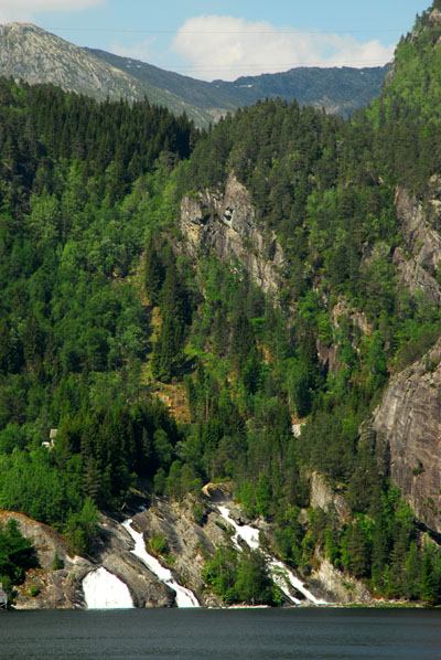 Waterfall, Between Dale and Evanger