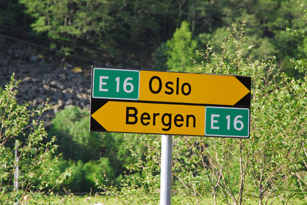 Back on the E16 between Bergen and Oslo