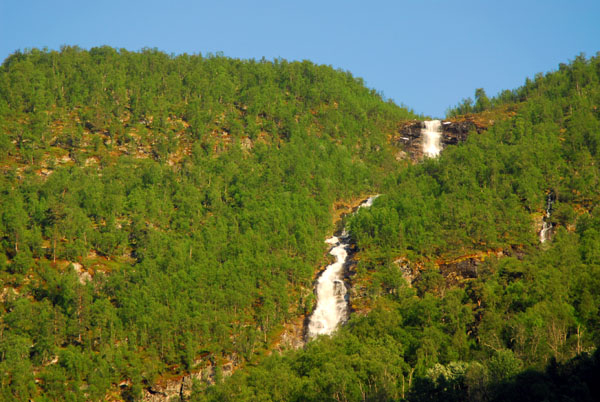 Horndalen, Aurlandsvegen