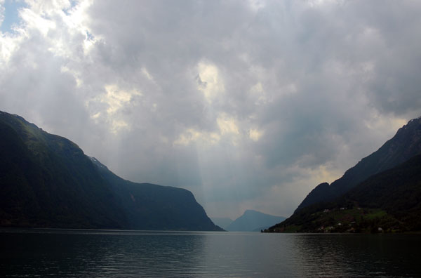 Lusterfjorden