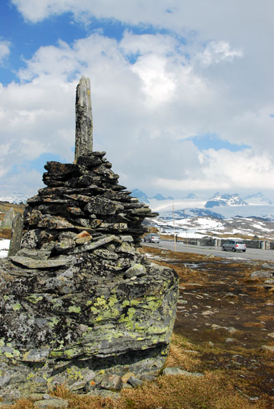 Stone cairn, Mefjellet