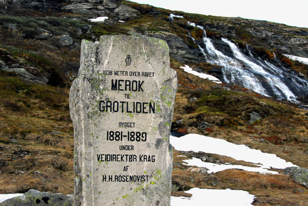 Monument marking the highest point on Route 63 (1038m/3294ft) built 1881-1889