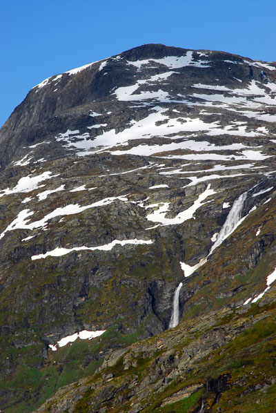 Vinsshornet 1343m with waterfall