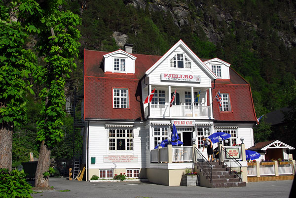 Fjellro Turisthotell, Valldal