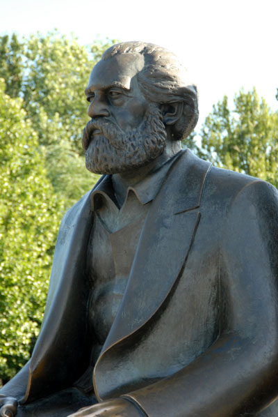 Karl Marx, Marx-Engels-Forum