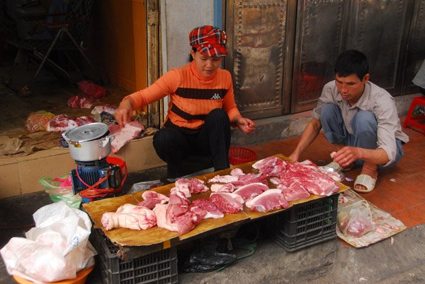 Sidewalk butcher, Old Quarter, Hanoi