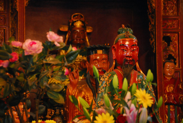 Ngoc Son Temple is dedicated to Van Xuong (scholar), Tran Hung Dao (general) and La To (physician)