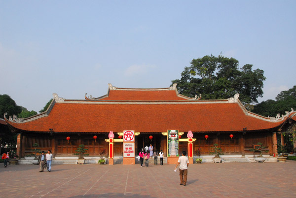 The 5th Courtyard (Thai Hoc) in front of the temple dedicated to the parents of Confucious, Temple of Literature