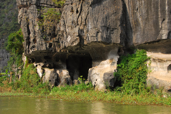 River eroded limestone formations, Tam Coc