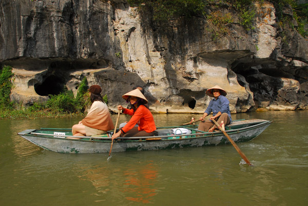 Tourist boat, Tam Coc