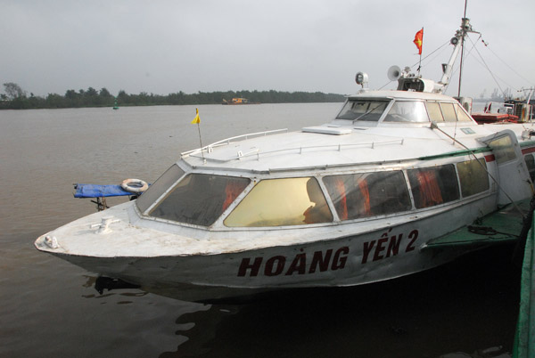 Hoang Yen 2 - a hydrofoil serving the Haiphong - Cat Ba Island route
