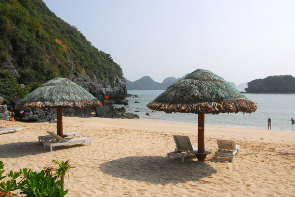 Beach umbrellas and chairs, Cat Co 3, Cat Ba Island