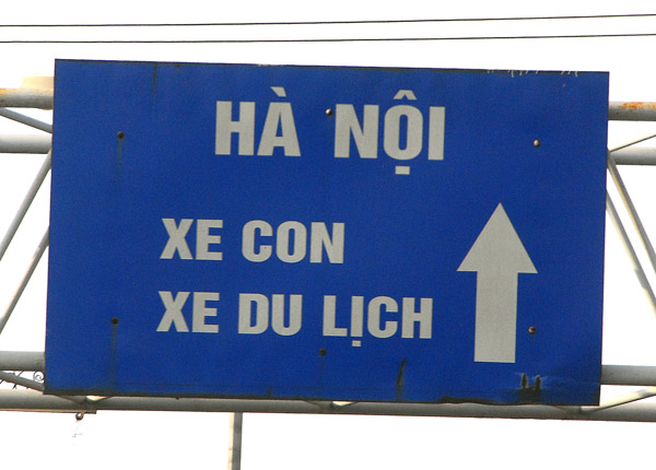 Hà Nội straight ahead