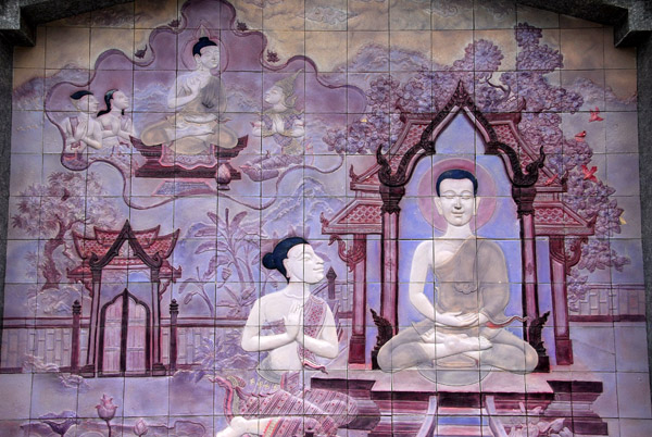 Purple tiles, Phra Mahatat Napaphon Bhumisiri, Doi Inthanon