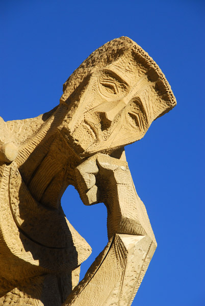Passion Façade, Jesus's Trial - Pontius Pilate