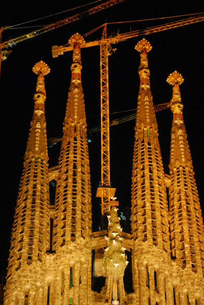 East side of Sagrada Famlia, night