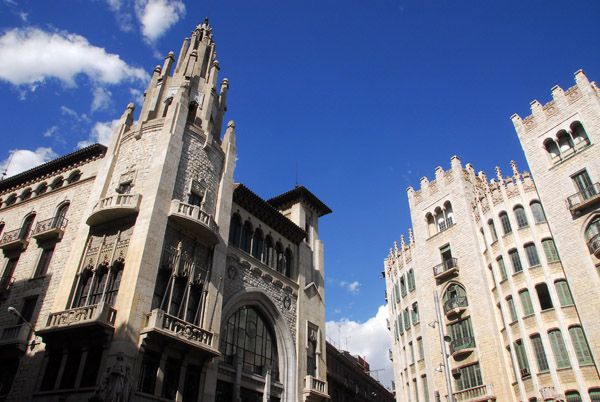 Via Laietana at Carrer de les Jonqueres, Metro Urquinaona, Barcelona