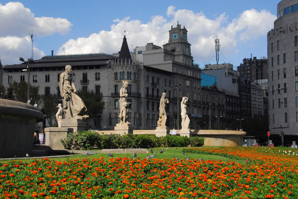 Garden with sculptures by Josep Llimona i Bruguera, Plaa de Catalunya, Barcelona