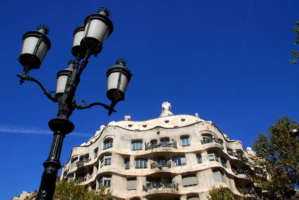 Casa Mila (la Pedrera) with lamppost, Passeig de Gràcia 92