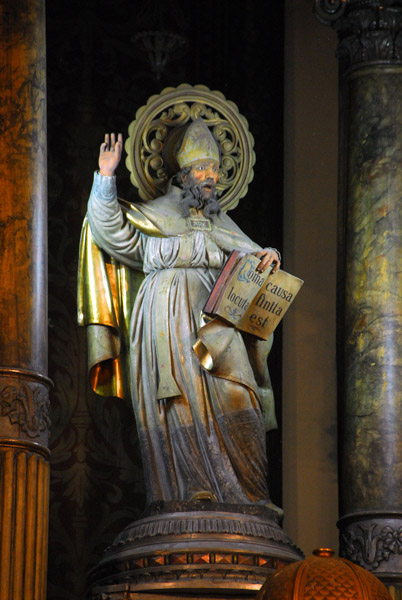 Statue on the main altar Esglsia de Sant Augusti, Carrer de lHospital