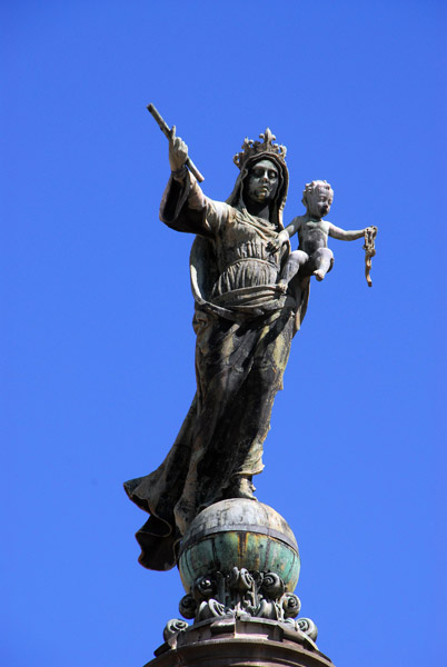 Statue atop Esglsia de la Merc, Barcelona