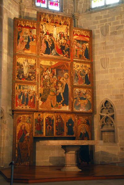 Altarpiece of the Lord High Constable; Jaume Huguet, 15th C, Chapel of Santa Agata