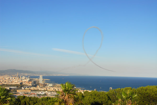 An unexpected surprise, an aerobatic display along the waterfront of Barcelona