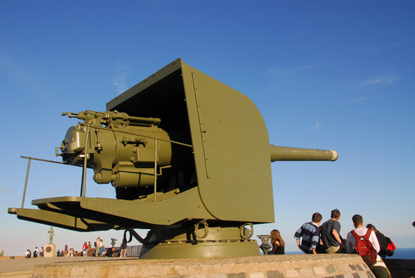 Coastal defense gun, Montjuc Castle