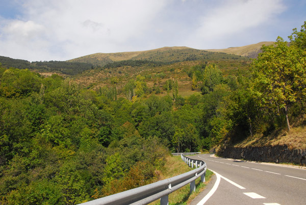 Scenic Route N-152 through the Pyrenees of Catalonia