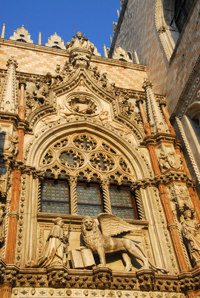 Porta della Carta (1438-1442) Palazzo Ducale di Venezia