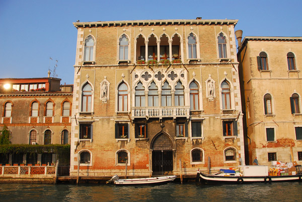 Palazzo Loredan dell'Ambasciatore along the Grand Canal, Gothic, 15th Century