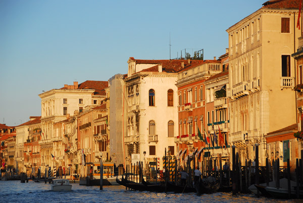 The Grand Canal after its first big loop back to the east after Ponte dell'Academia headed towards Rialto