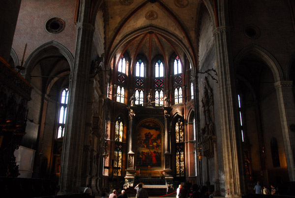 The Altar of i Frari with Titian's Assuption of the Virgin