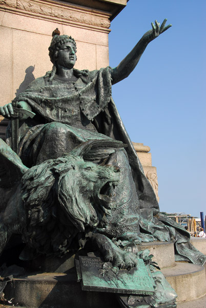Victor Emmanuel II Monument, Riva della Schiavoni, Venezia